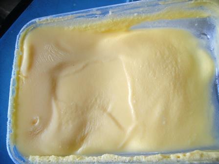 oil01bu00waterybutter low fat butter spread